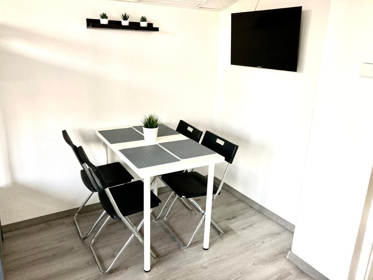 City Apartment Sturovo Exterior foto